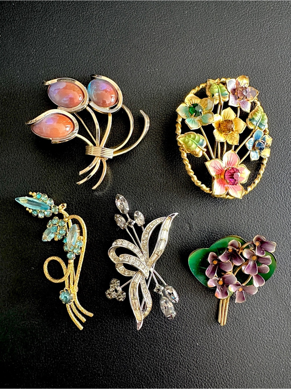 Mod-Century Vintage Floral Brooches Set of 5